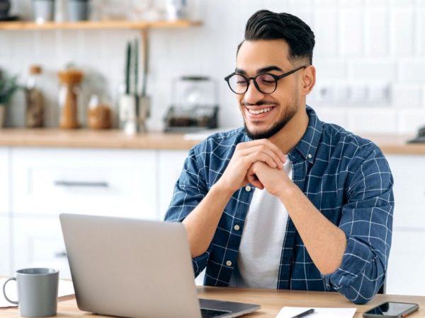 How to Write a Strong Reference Letter for Study Abroad